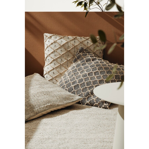 Set 2 perne podea poliester alb natur Chandier 80x80 cm