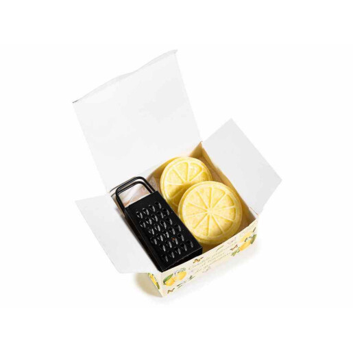 Set 2 flori ceara parfumata, razatoare in cutie cadou, aroma Lamaie 9 x 8,5 x 4,5 H