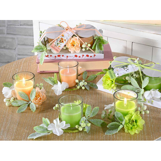 Set cadou, 2 lumanari parfumate aroma Gardenia, 2 mini coronite 19 x 10,5 x 7 H