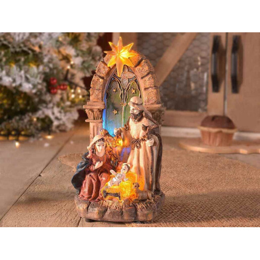 Figurina Nasterea Domnului polirasina cu led 11x8x22 cm