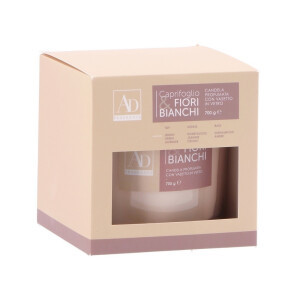 Lumanare parfumata aroma Caprifoi si Flori albe 12 x 12 cm