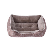 Culcus animale textil maro alb 74 x 54 x 25 cm