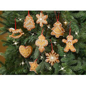 Set 9 ornamente brad Turta Dulce polirasina 7x10 cm