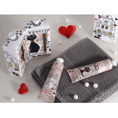 Set 2 creme maini,2 creme picioare aroma Bomboane, Lapte si Miere 11,5 x 3 x 11,5 H, 2 x 30 ml