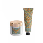 Set 2 creme maini, 2 creme picioare, cadou Craciun cm 18 x 5 x 23 H, 30 ml, 60 ml